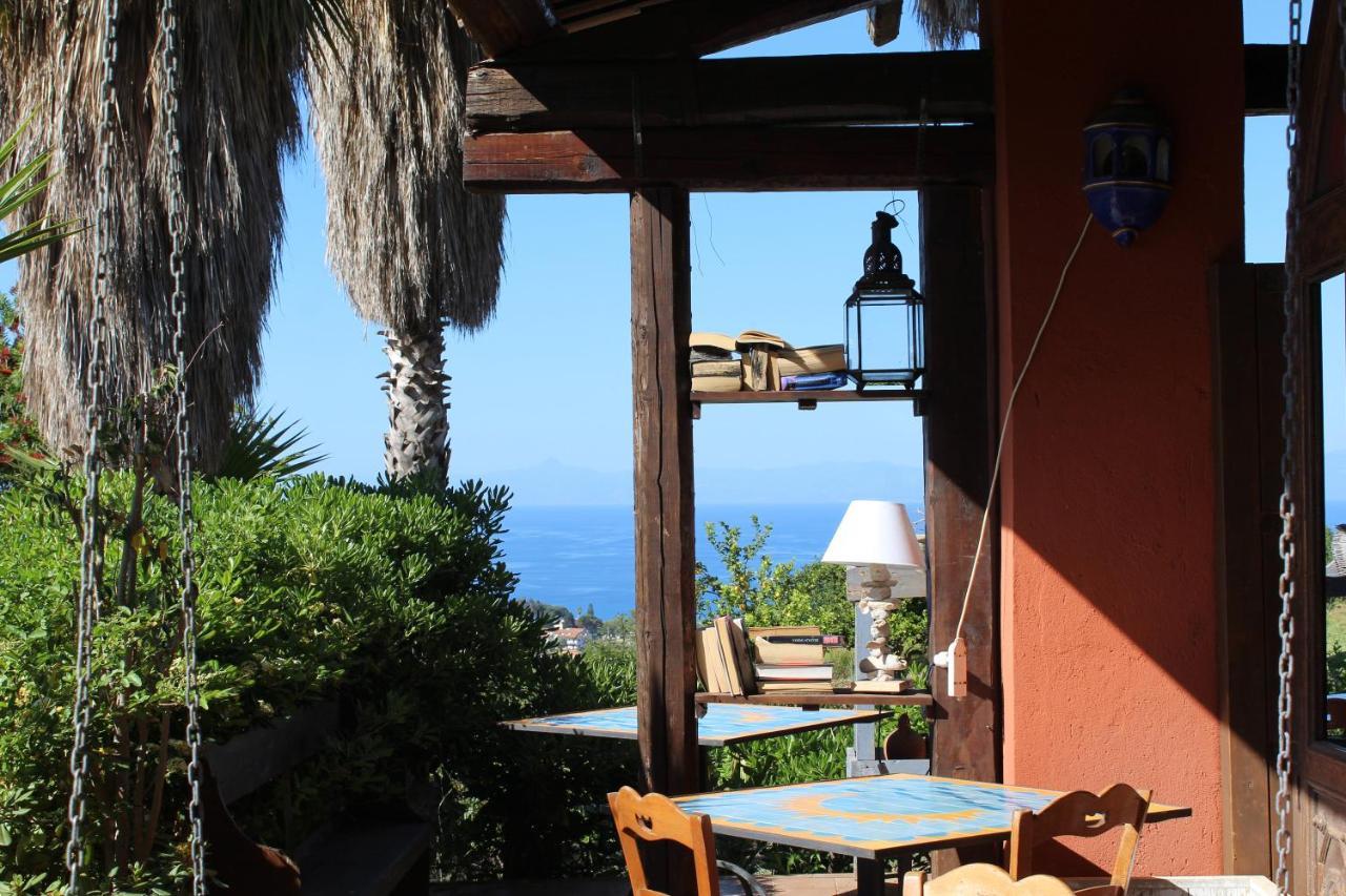 Agriturismo Ruralia Санта-Доменика Экстерьер фото