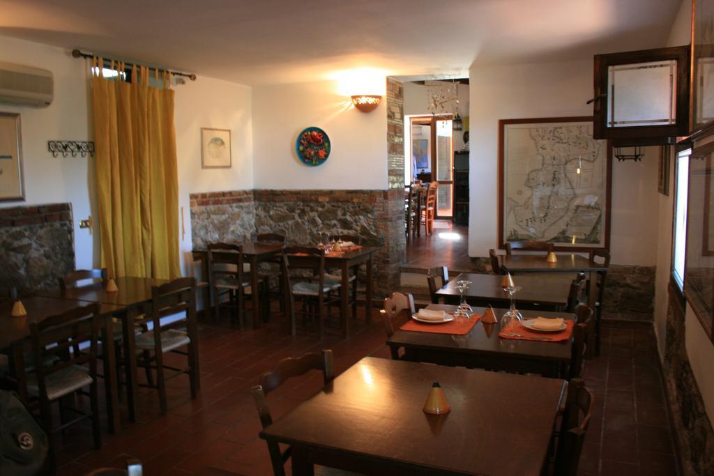 Agriturismo Ruralia Санта-Доменика Экстерьер фото